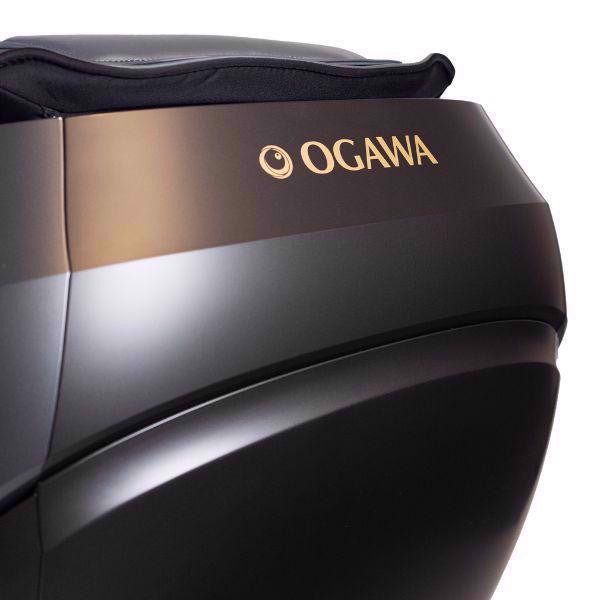 OGAWA Maestro Ai - Iridium Grey - 4D massagestoel - Close-up van logo